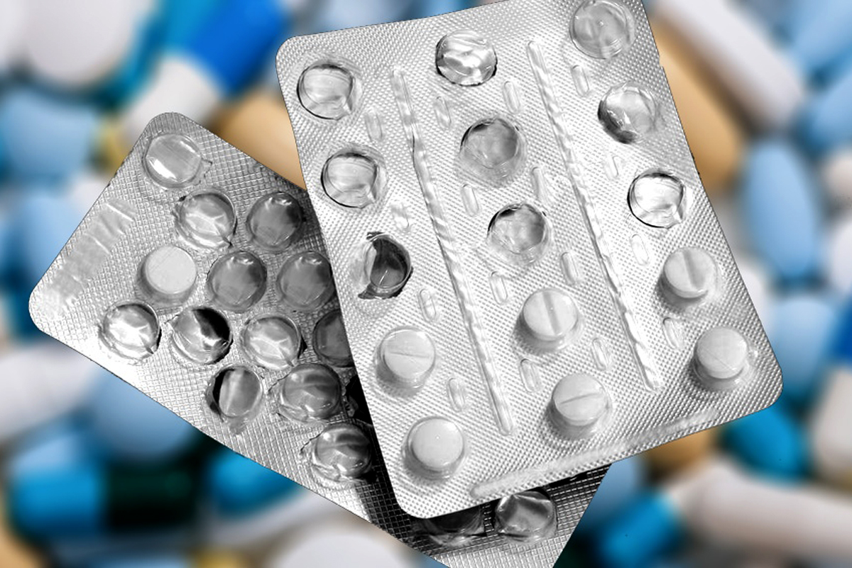 Del amoxicilina al fluconasol: cómo son las nuevas pautas para recetar y vender medicamentos antimicrobianos