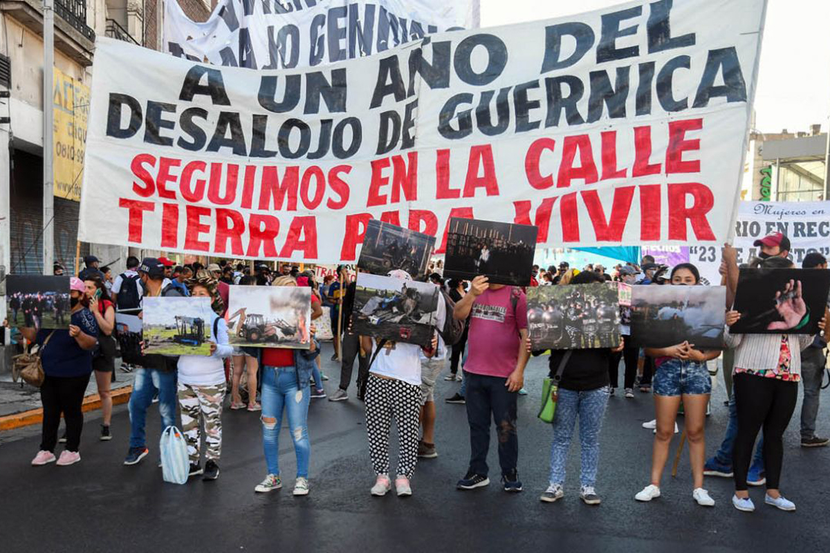 Guernica: mientras vecinos movilizaron al Puente Pueyrredón, el gobierno bonaerense afirmó que continúa la negociación