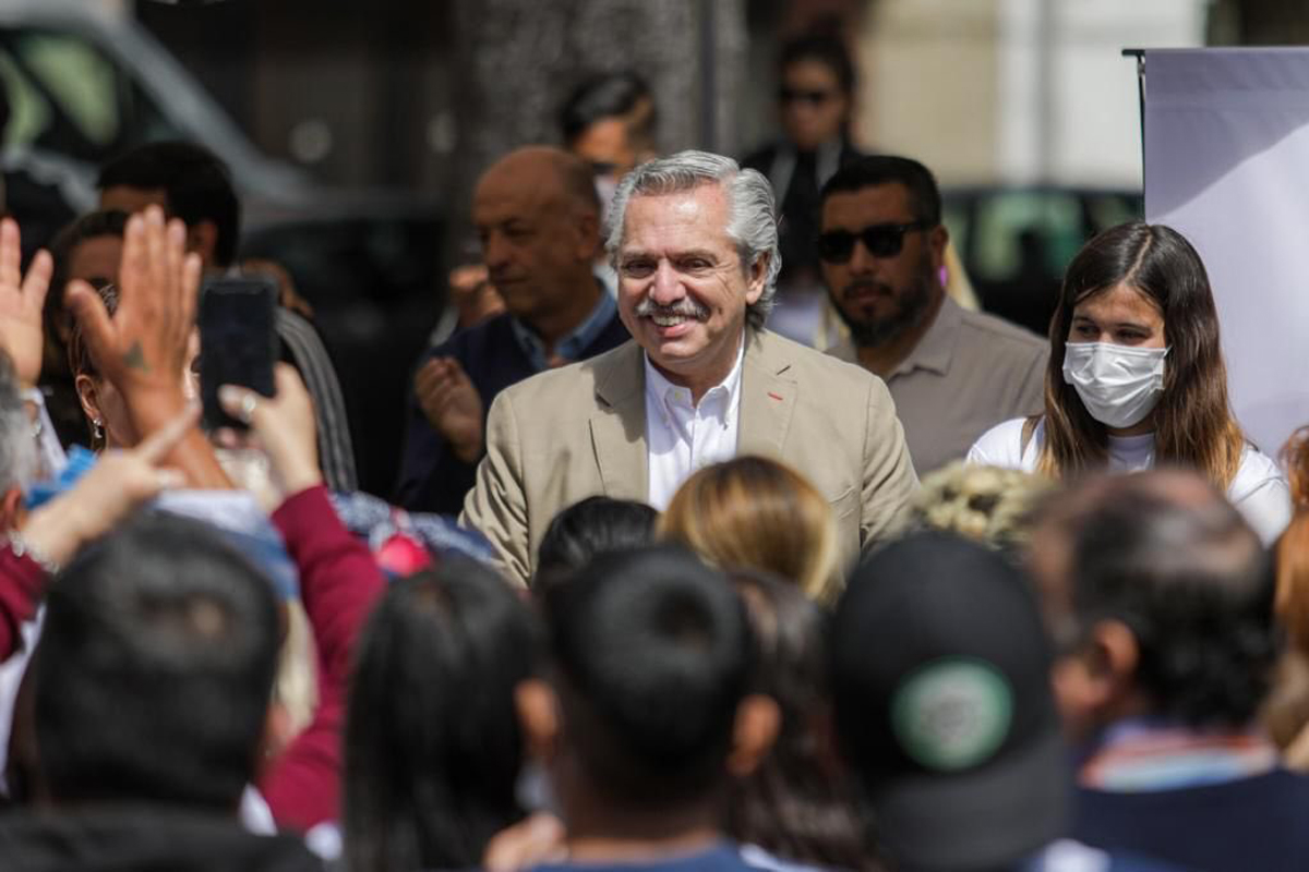 El Presidente se sumó a la campaña del Frente de Todos en Quilmes