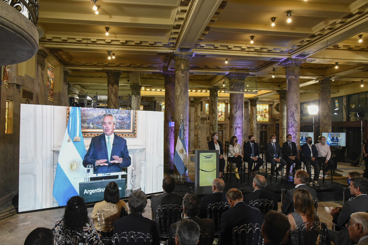 El presidente, en el Día de la Construcción: «Hay 376 mil nuevos empleos registrados en el sector»