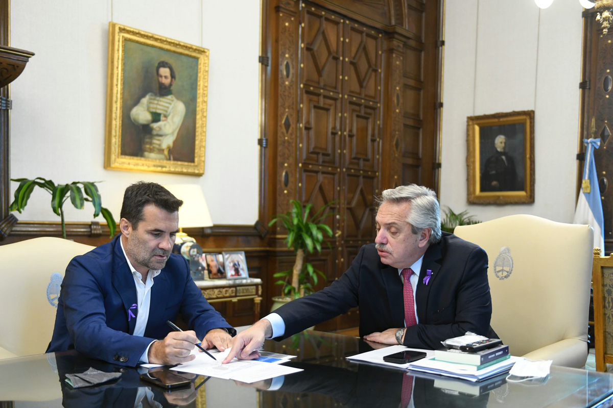 Alberto Fernández anunció el inicio del proyecto de construcción del gasoducto Néstor Kirchner