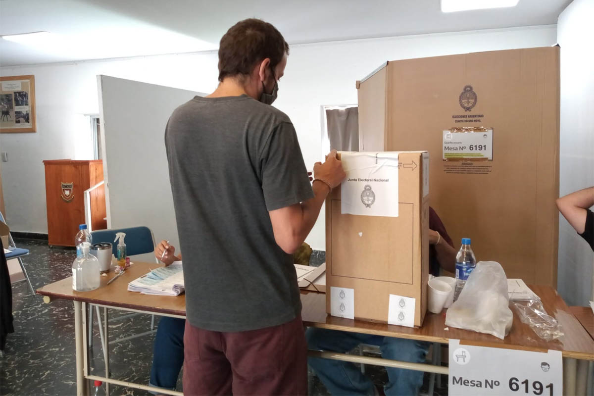 Comicios cerrados: la participación superó a las PASO
