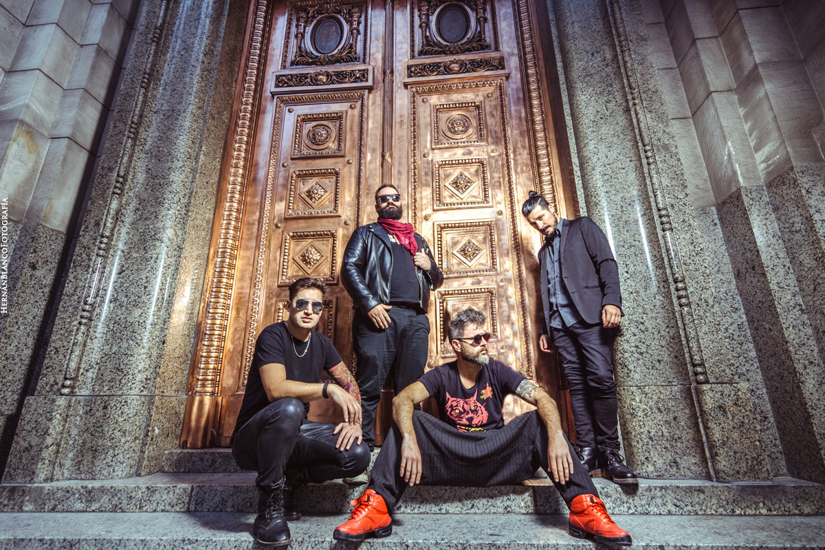 El Cachivache: “Estos tres discos nos salvaron la vida”