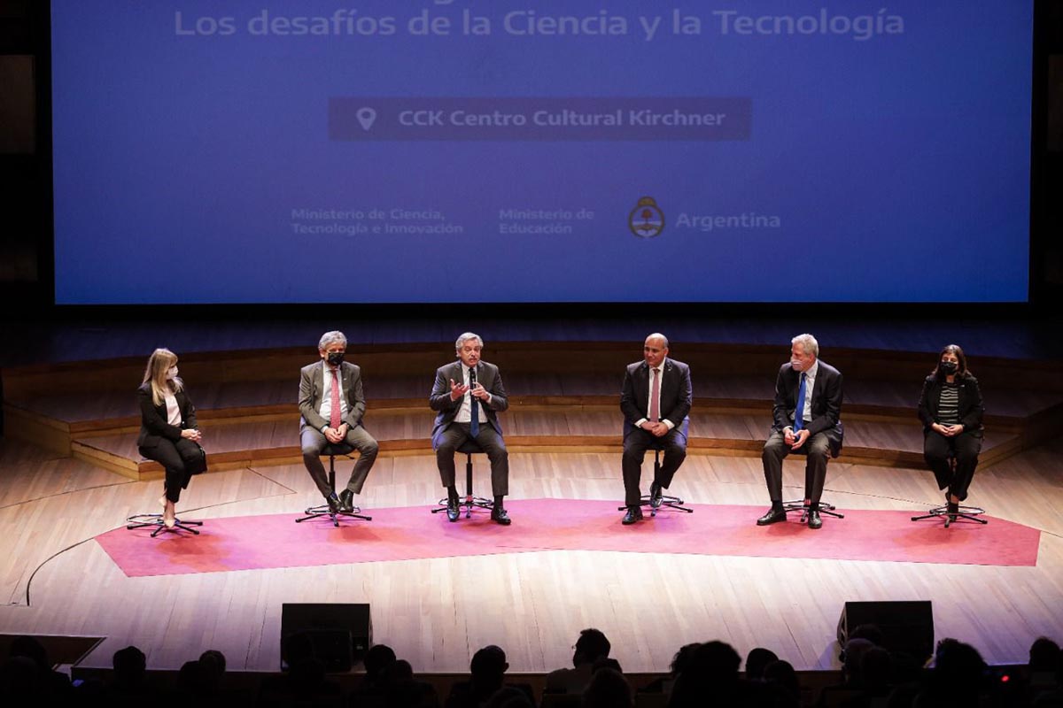 Alberto Fernández ratificó su voluntad de “desarrollar la ciencia y la tecnología para ser soberanos”