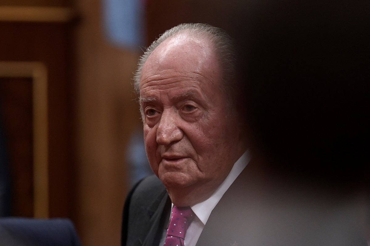 Juan Carlos I no para de darle dolores de cabeza a la monarquía española