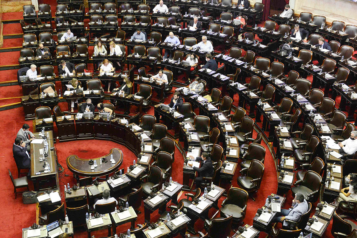 Diputados se refirieron al proyecto de ley de Electromovilidad