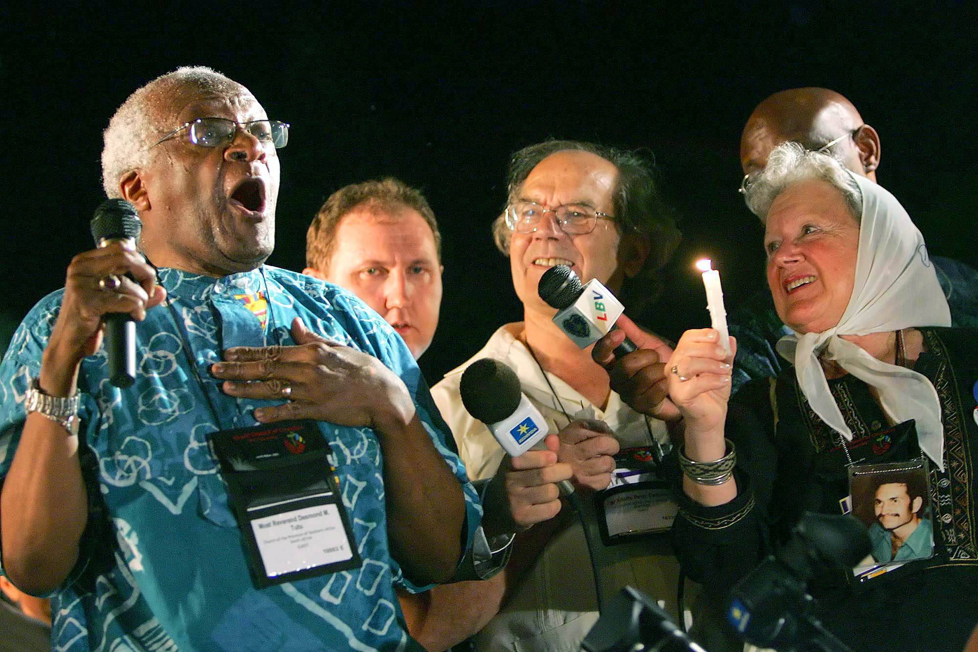 Murió Desmond Tutu, símbolo inspirador de la lucha contra el apartheid en Sudáfrica
