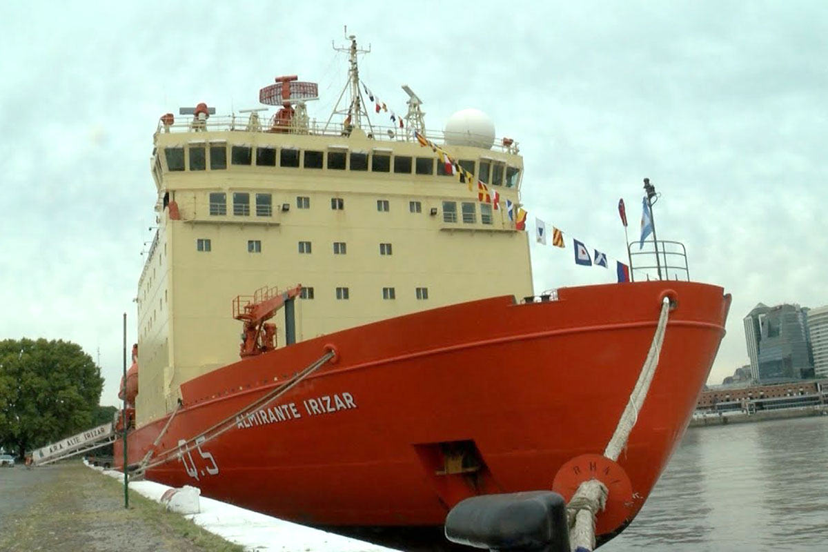 Argentina diseña junto a Finlandia un nuevo buque polar para complementar al «Almirante Irízar»