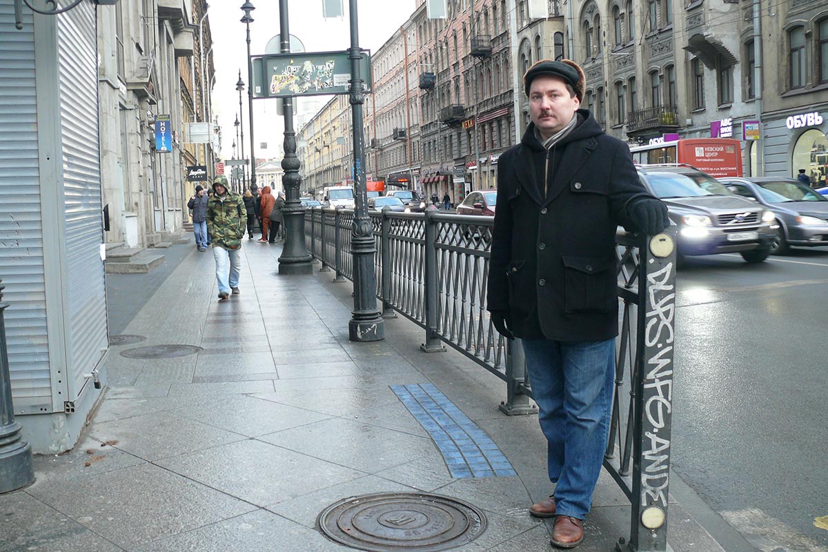 Víktor Jeifets, analista ruso: «Vamos a sufrir las consecuencias de esta guerra por décadas»