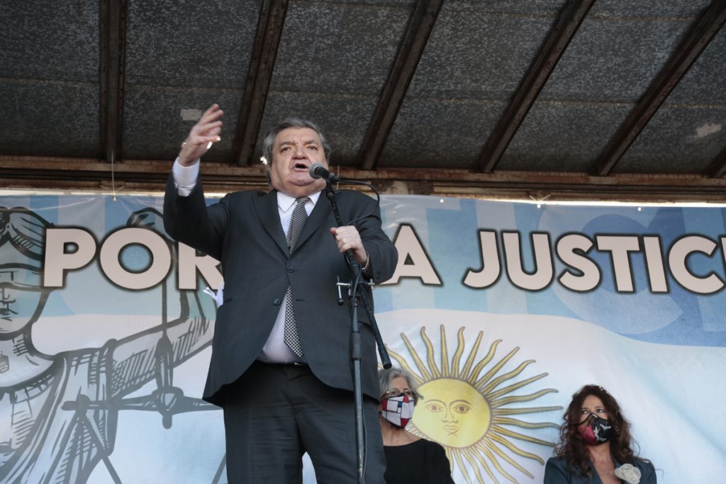 Marcha por el fin del lawfare: "Van a quedar en la Historia como la Corte que más delitos cometió" 1 Marcha por el fin del lawfare: "Van a quedar en la Historia como la Corte que más delitos cometió"