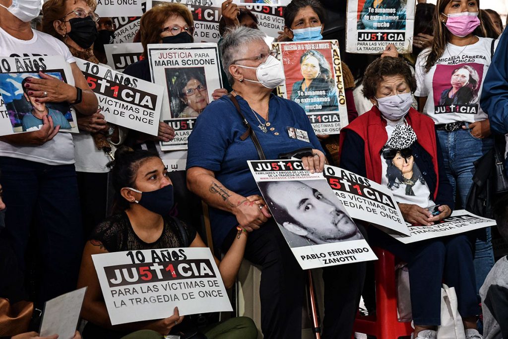 A diez años de la tragedia de Once, familiares y víctimas exigen justicia 1 A diez años de la tragedia de Once, familiares y víctimas exigen justicia