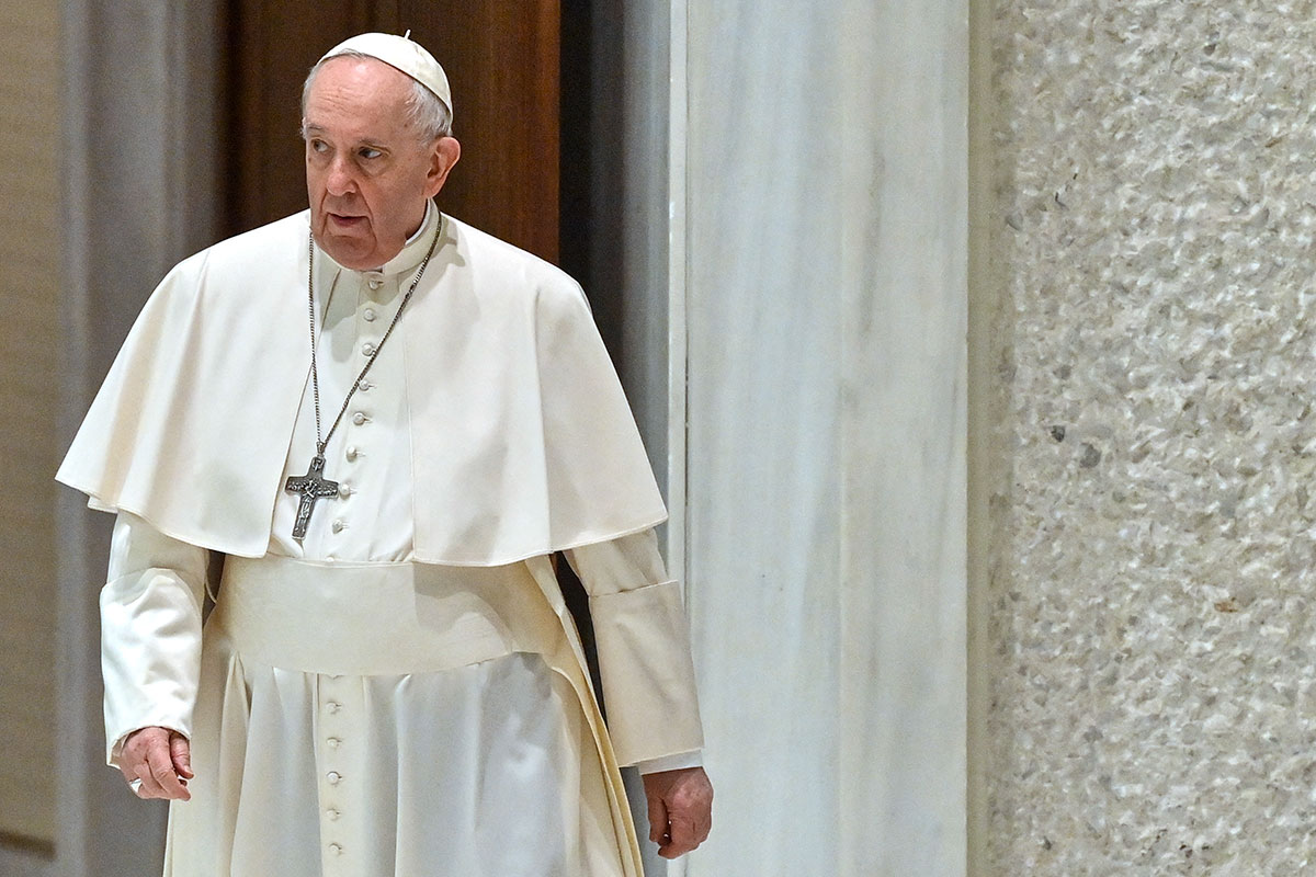 Francisco enviará al canciller del Vaticano a Kiev e insiste con el pedido de diálogo