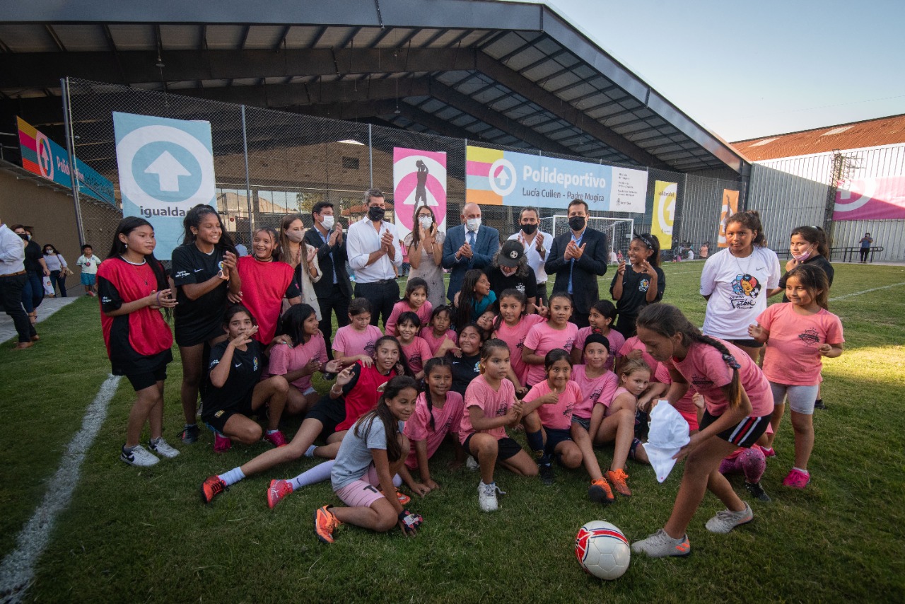 De taller ferroviario, a polideportivo con perspectiva de género: inauguraron el espacio Lucía Cullen – Padre Mugica