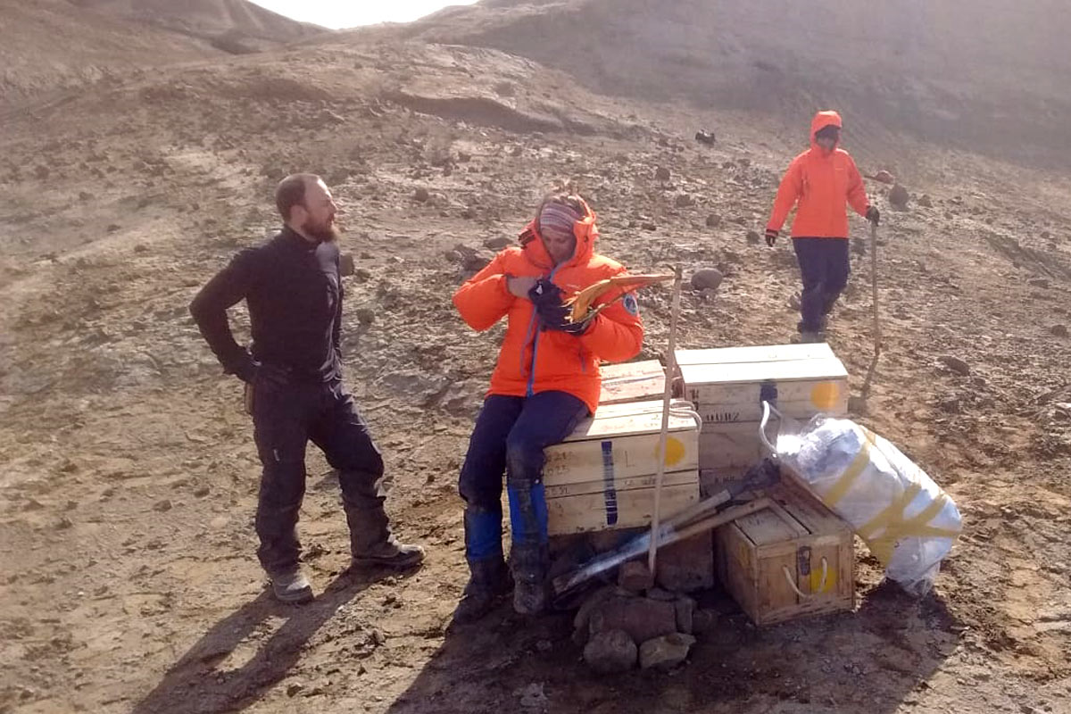 Cómo es vivir e investigar en las hostilidades climáticas del fin del mundo