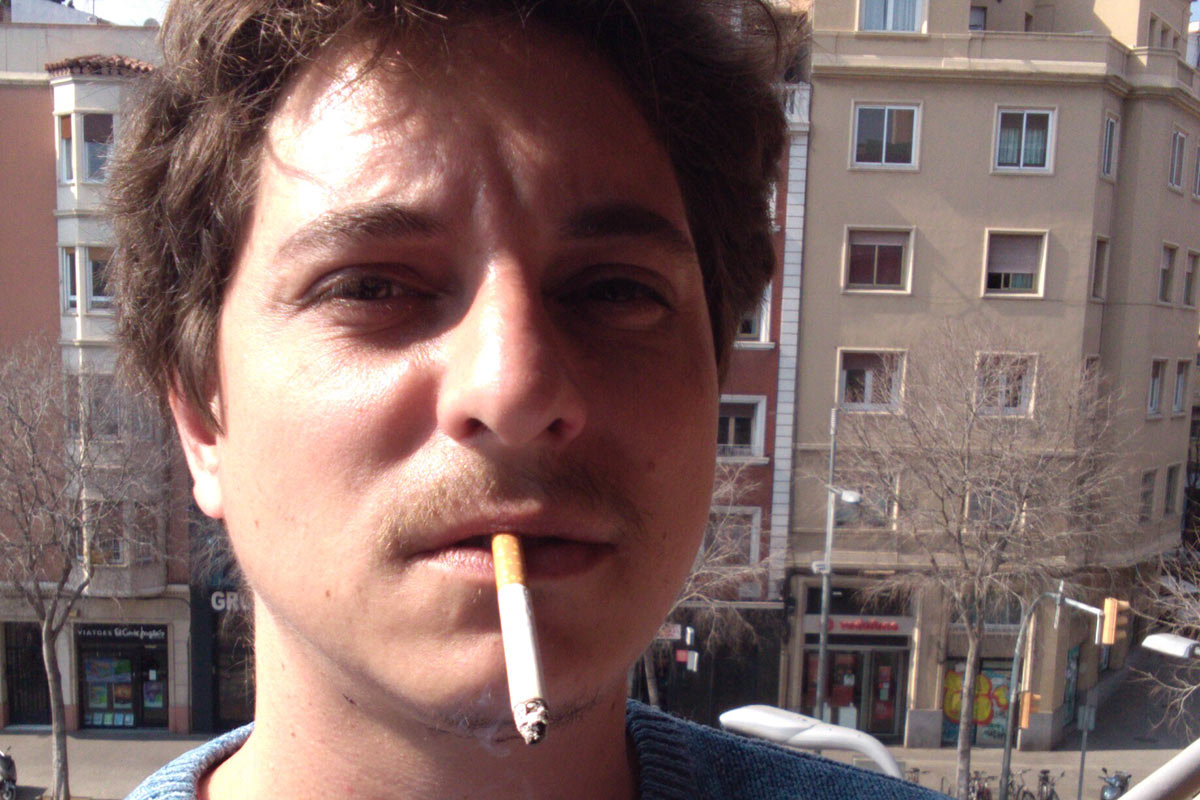 Ping Pong, Pesky: «Hago lo mismo que en la escuela, pero ahora me pagan»