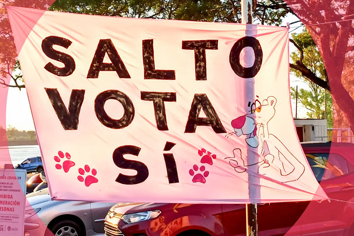 Los uruguayos dirimen en las urnas las reformas que pretende el neoliberalismo