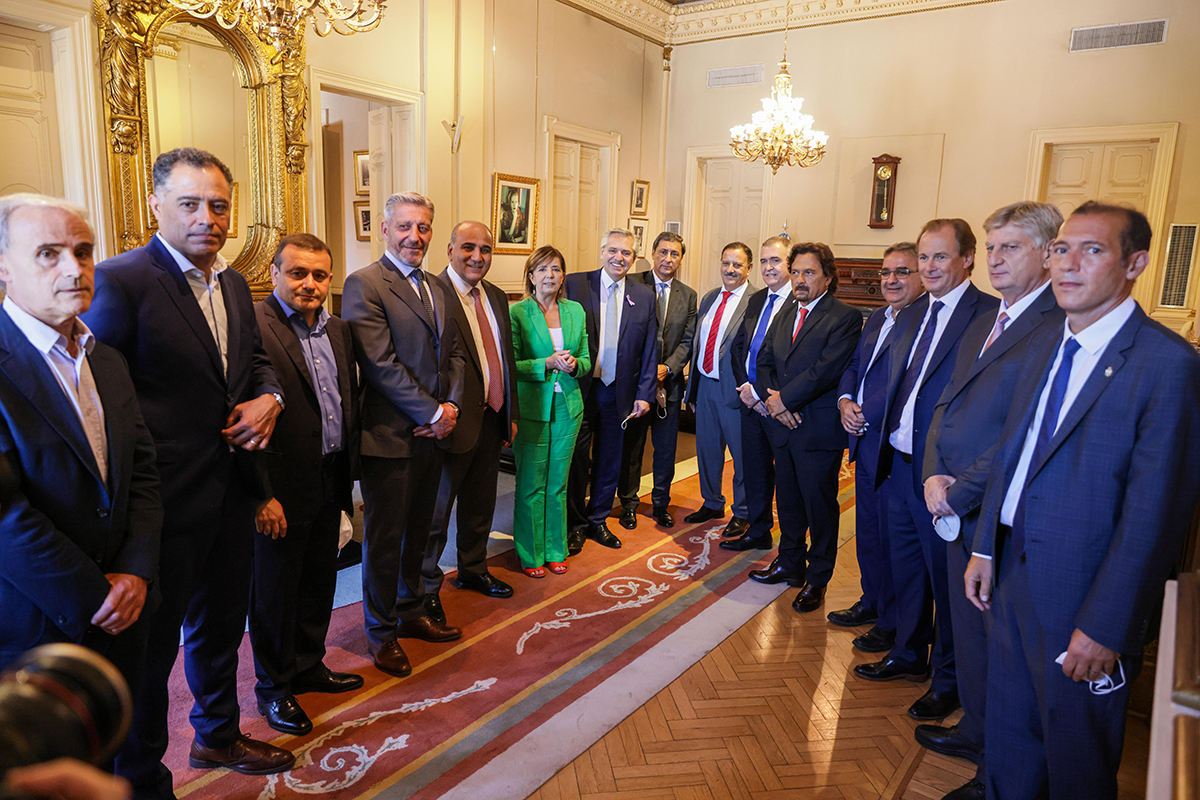 Los gobernadores se reunieron con Alberto y fueron al Congreso a pedir «apoyo al acuerdo con el FMI»