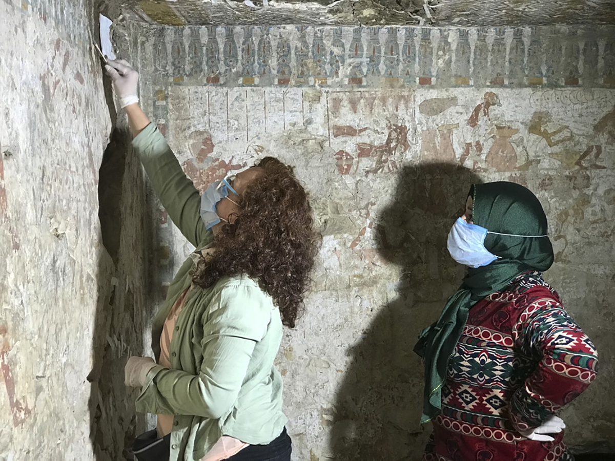 Cómo es el trabajo del equipo argentino de investigación en la milenaria tumba de Amenmose