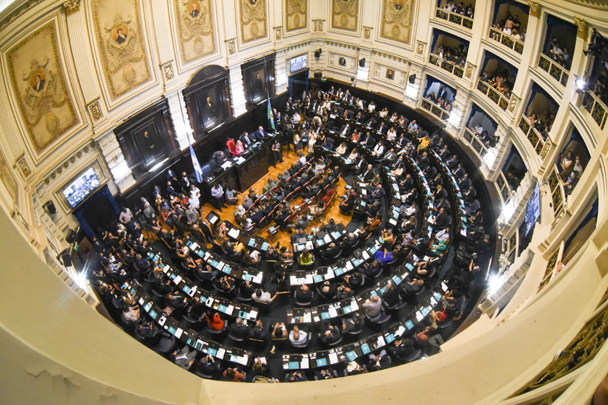 Legislatura bonaerense 2024: el peronismo acordó presidencia rotativa y Juntos se partió en cuatro