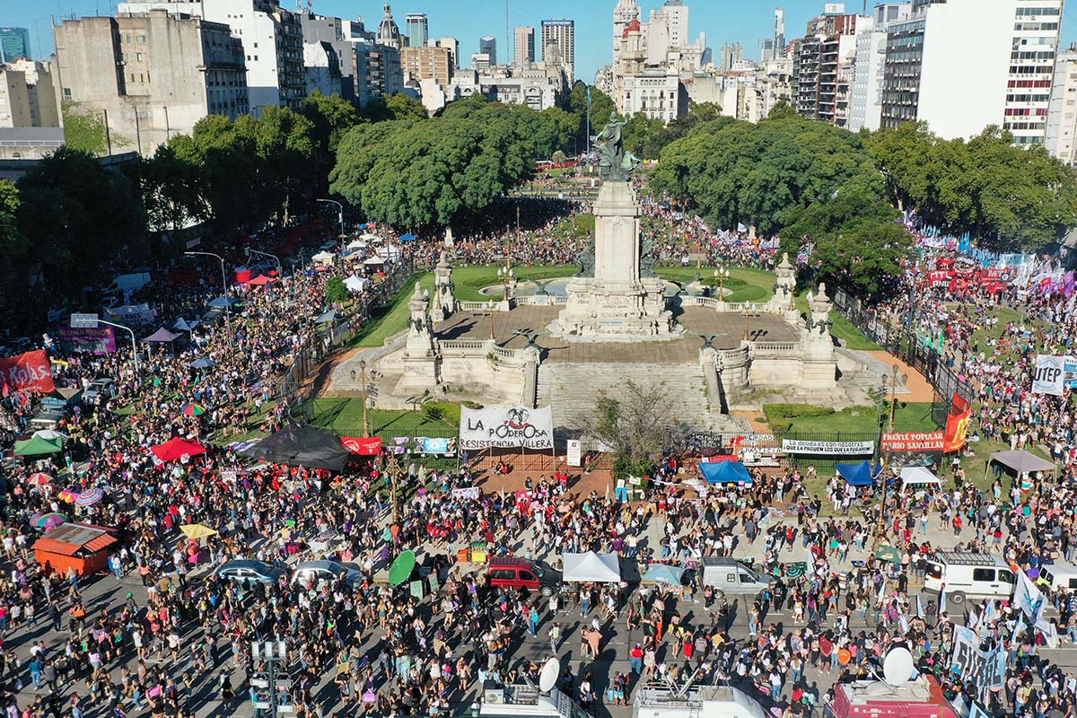 Violencia política, reforma judicial y precarización laboral marcan el rumbo de este nuevo paro de mujeres