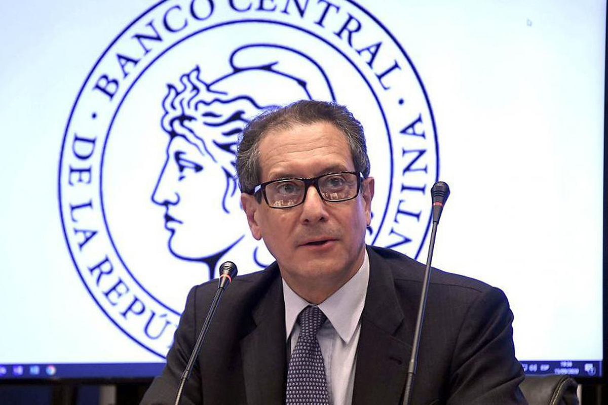Miguel Pesce aseguró que el mercado de deuda en pesos se normalizará la próxima semana