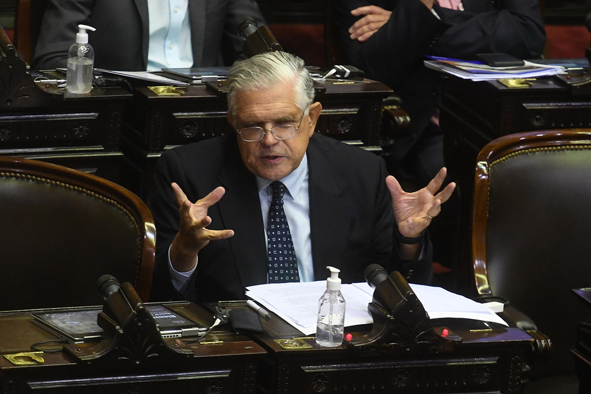 López Murphy votó en contra para que el kirchnerismo no sea al mismo tiempo «oficialismo y oposición»