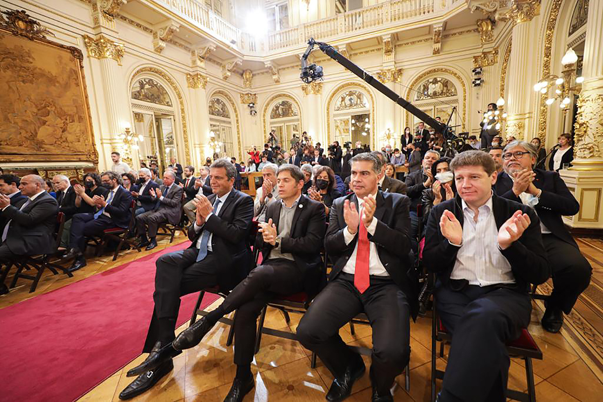 Antes de enviar un proyecto de ley el gobierno negociará la alícuota para gravar las «rentas inesperadas»