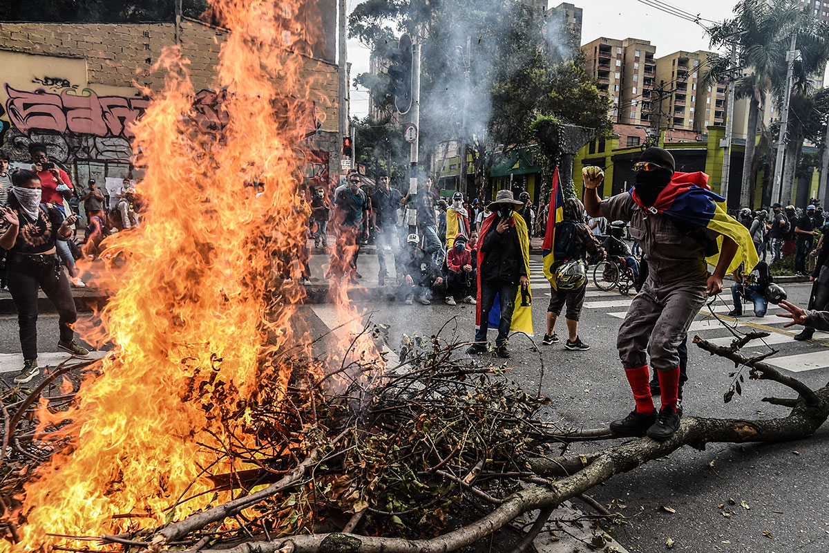 Masivas marchas en Colombia para recordar un año del estallido social