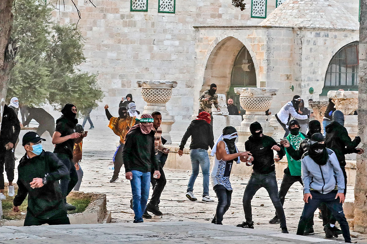 La policía israelí y manifestantes palestinos volvieron a chocar en Jerusalén