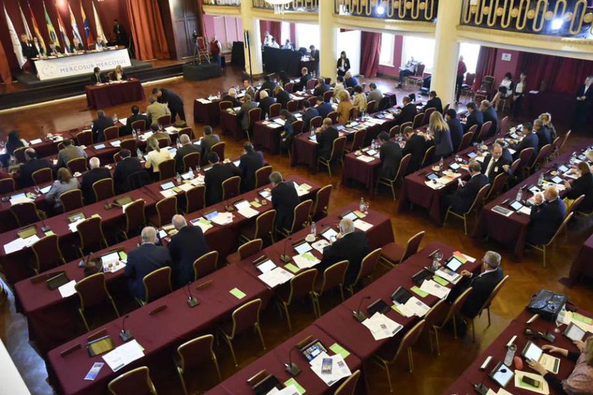 El Parlasur contra el Lawfare