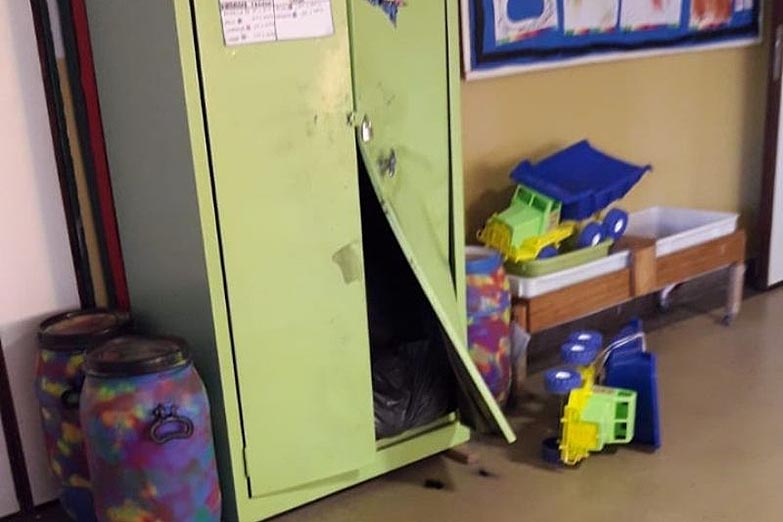 Más robos en escuelas y jardines de CABA: “Se llevaron hasta la bandera de ceremonias”