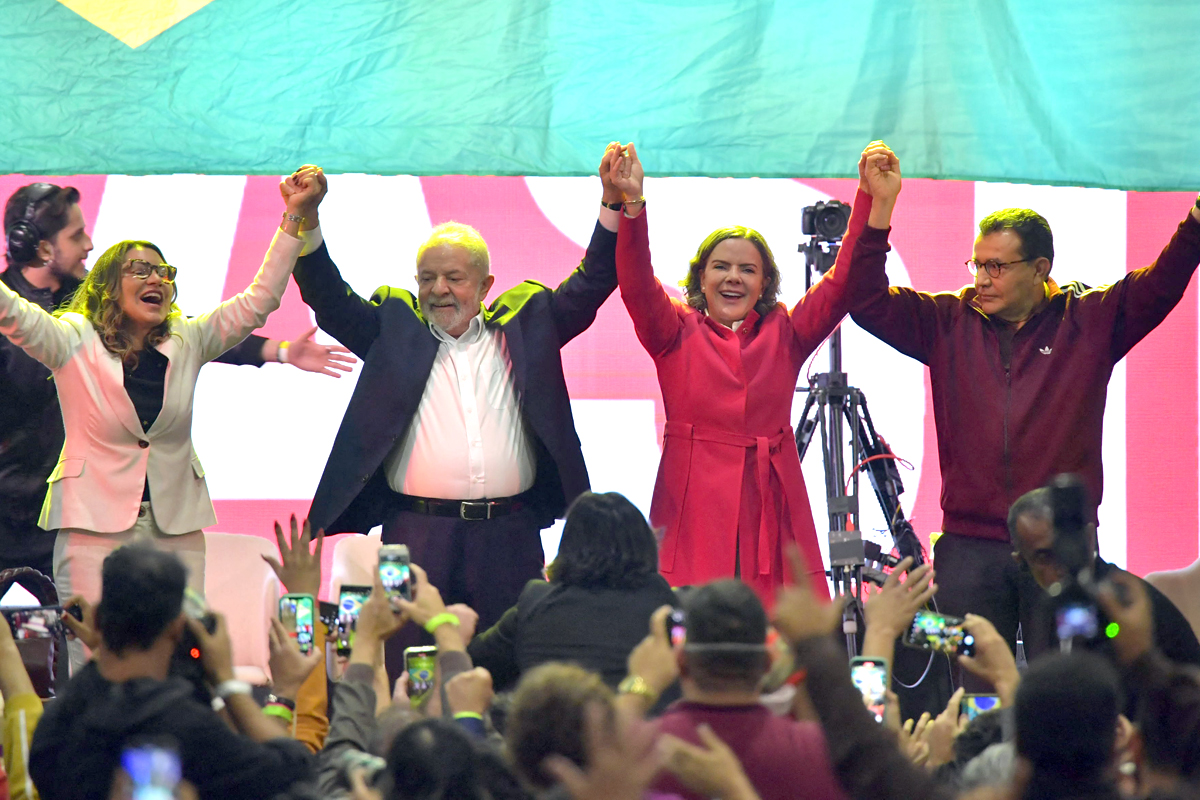 Lula lanzó su candidatura: “Hay que restaurar la soberanía”