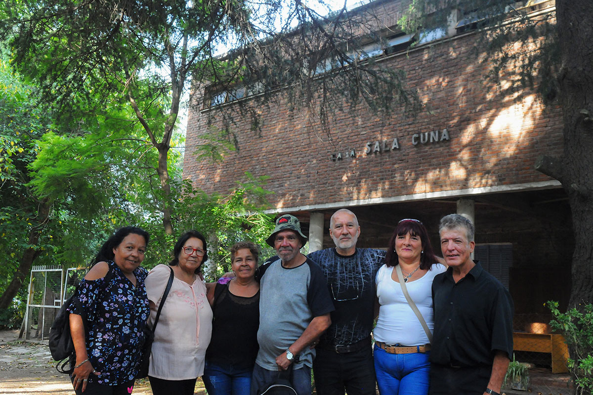 Los hijos de la lepra: una historia de segregación, encierros y memoria