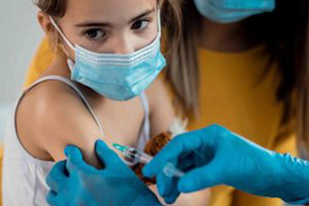 Oficial: se inicia la vacunación de refuerzo Covid-19 en los niños y niñas de entre 5 y 11 años
