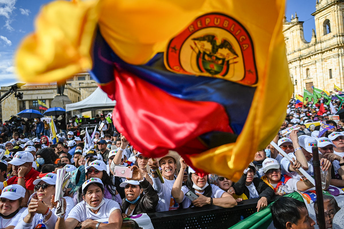 Colombia nunca tan cerca de transitar un cambio de época