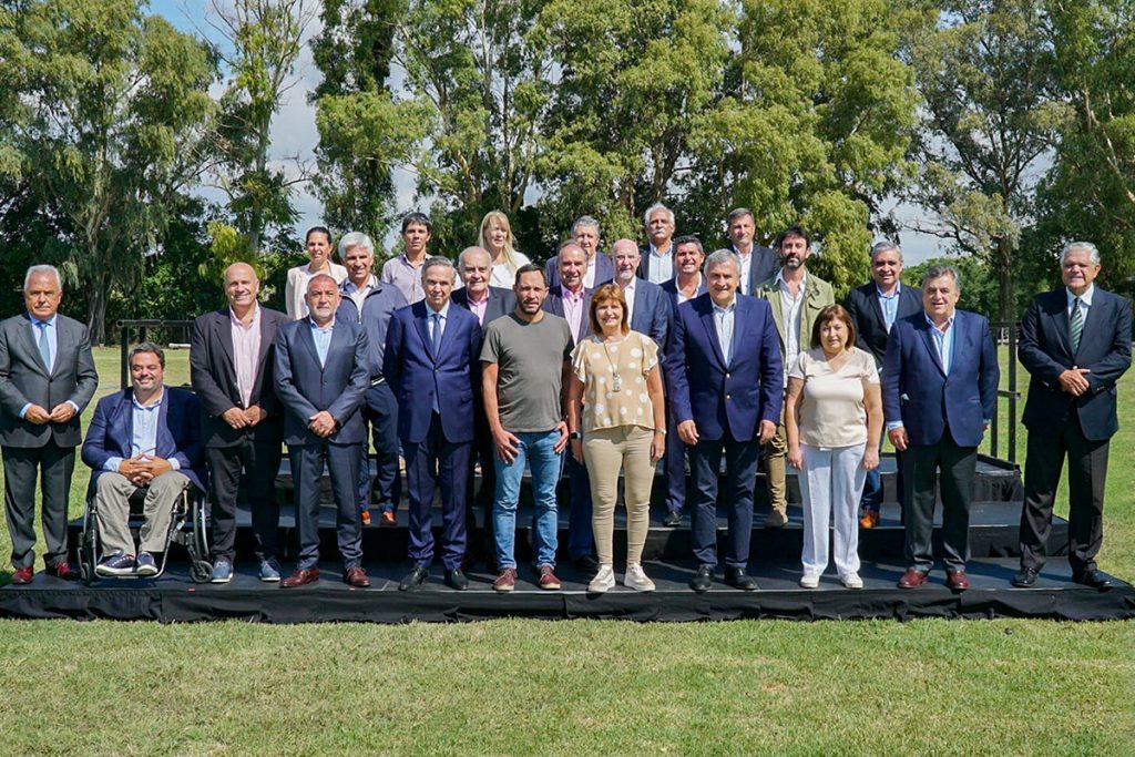 El nuevo rechazo de la UCR a Milei aumentó la tensión interna en JxC 1 El nuevo rechazo de la UCR a Milei aumentó la tensión interna en JxC