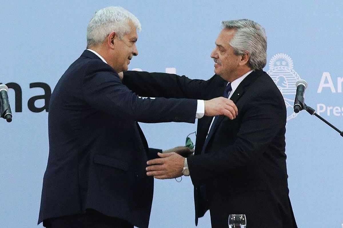 El presidente habló de retenciones y el ministro de Agricultura salió a despegarse