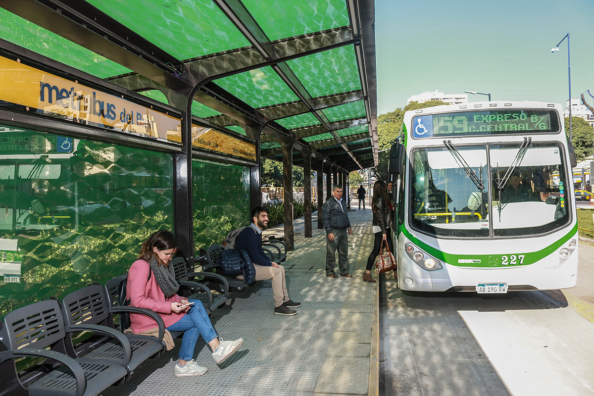 Cada parador del Metrobus del Bajo le costará a los porteños más de 130  millones de pesos