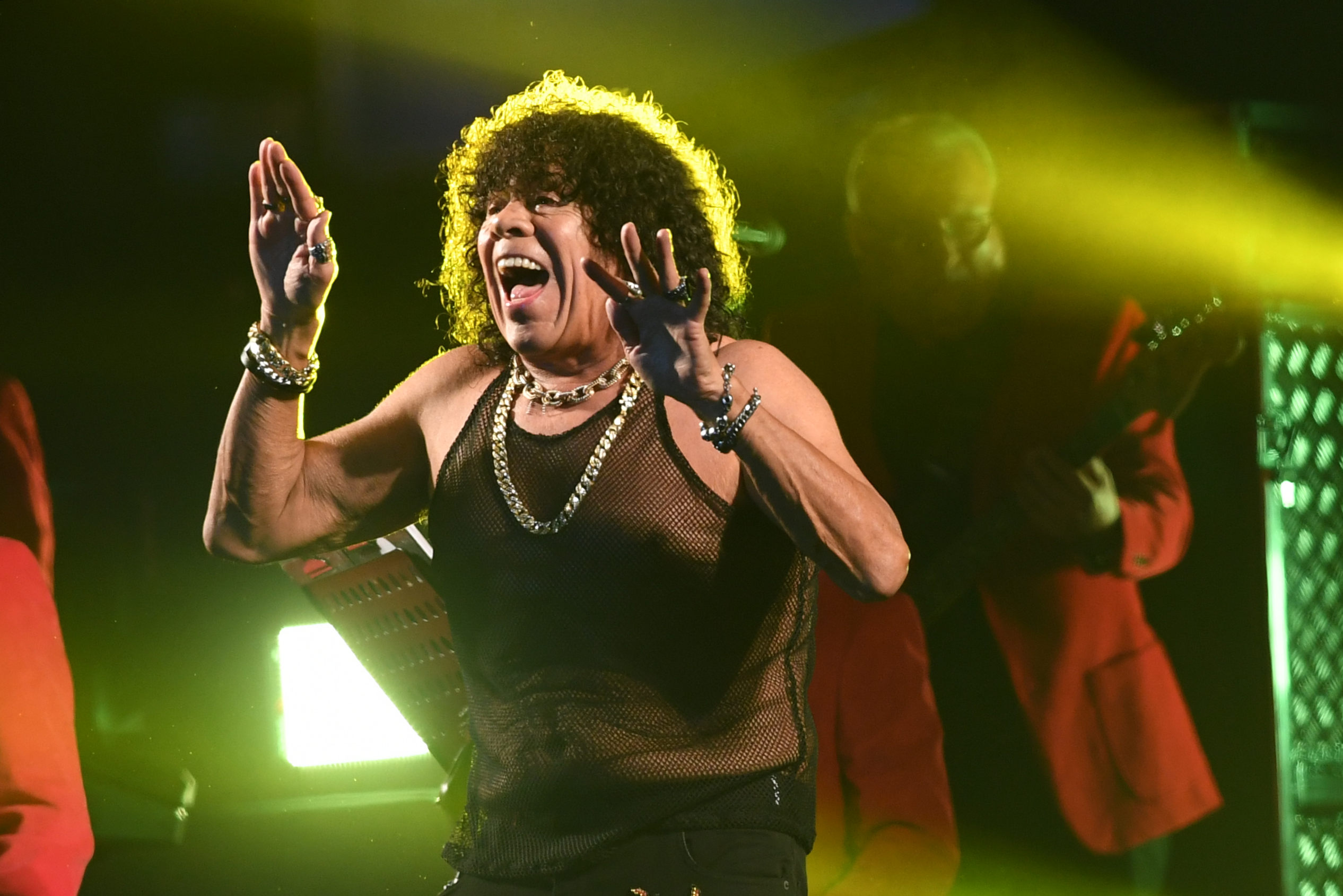 Una multitud celebró los 55 años de trayectoria de La Mona Jiménez en el Obelisco