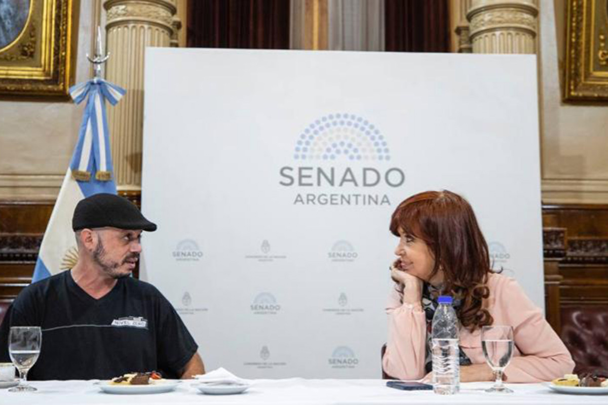 Cristina Kirchner recibió a «Nacho» Levy, referente de La Poderosa