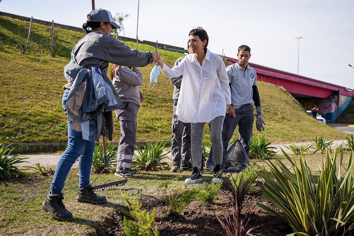 Mayra Mendoza: «Por más operaciones mediáticas que nos hagan, vamos a seguir trabajando por nuestros vecinos»