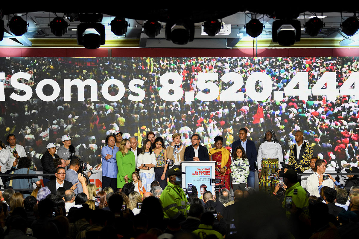Las claves para la segunda vuelta en una Colombia que votó por un cambio
