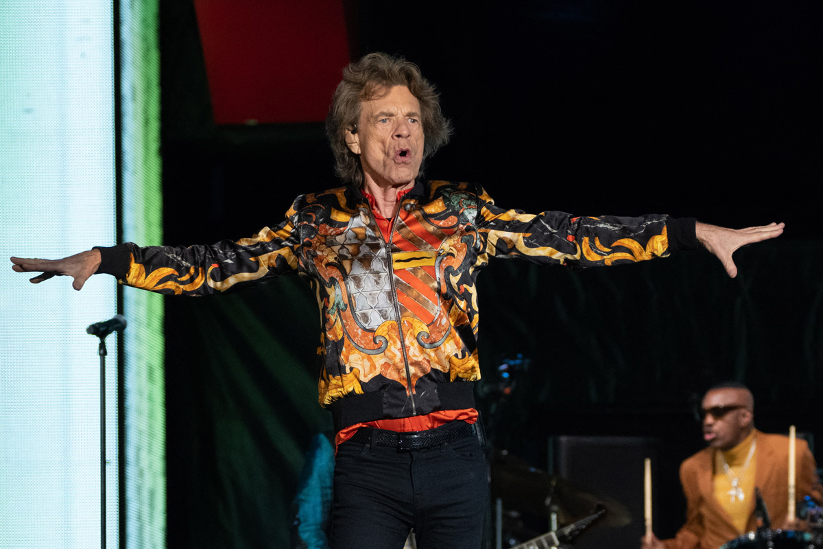 Mick Jagger tiene Covid y los Rolling Stones ponen un freno a su gira europea