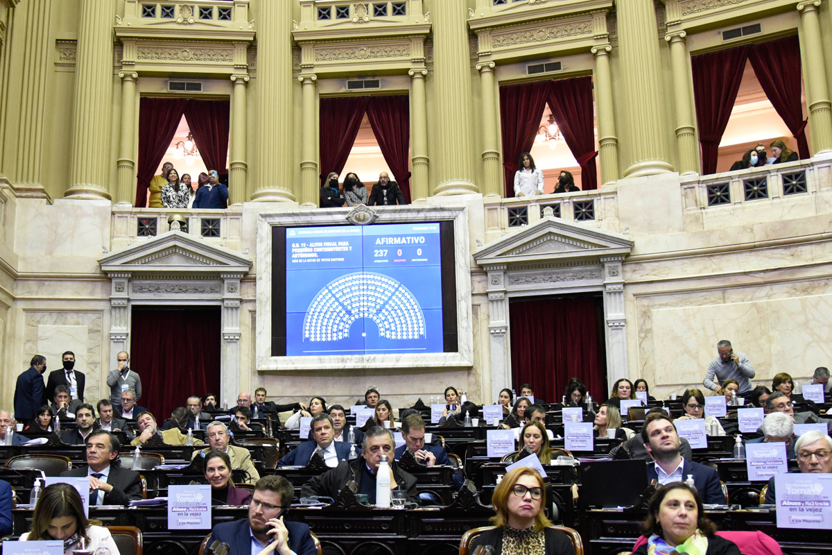 Diputados aprobó el alivio fiscal para  monotributistas: cómo quedan las escalas