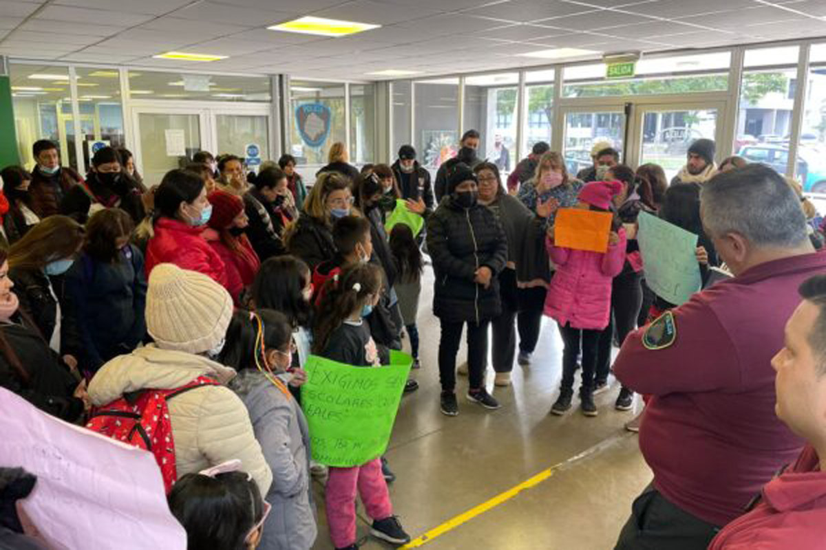 Robos, alumnos golpeados y el miedo de todos los días en el Polo Educativo de Soldati