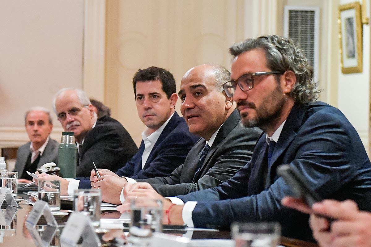 Juan Manzur: «El presidente le pidió a cada ministro redoblar esfuerzos en la gestión»