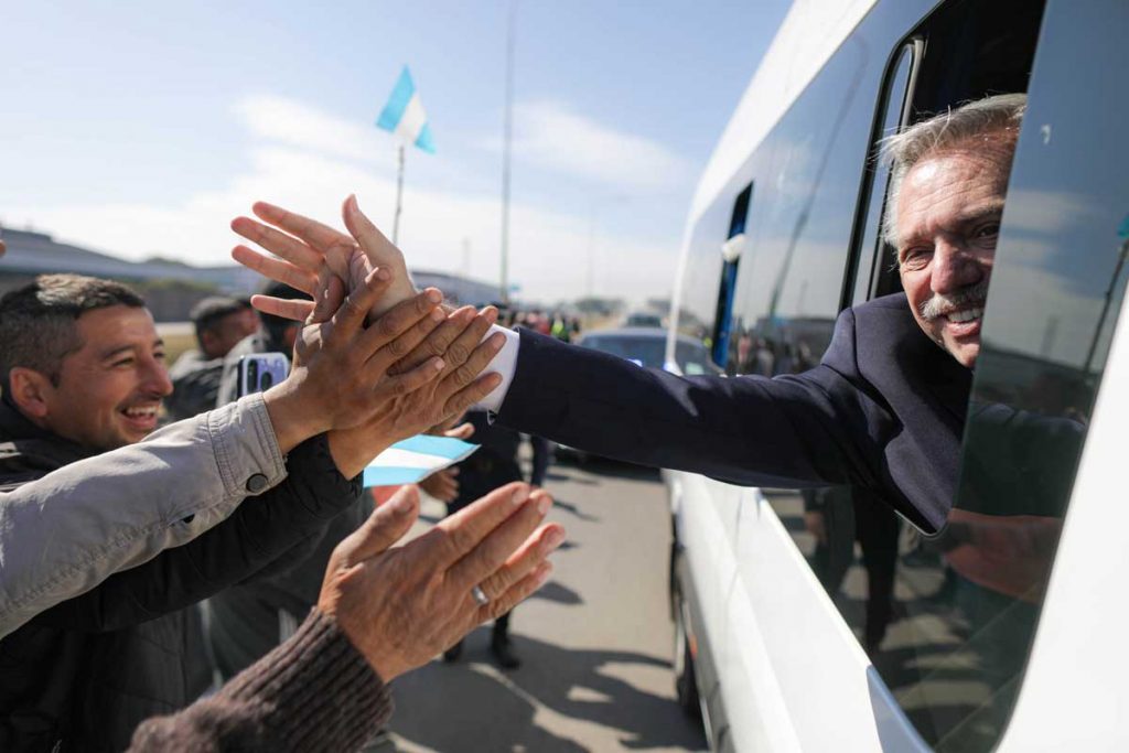 Alberto Fernández: "Los mismos que siembran desánimo son los que nos endeudaron"