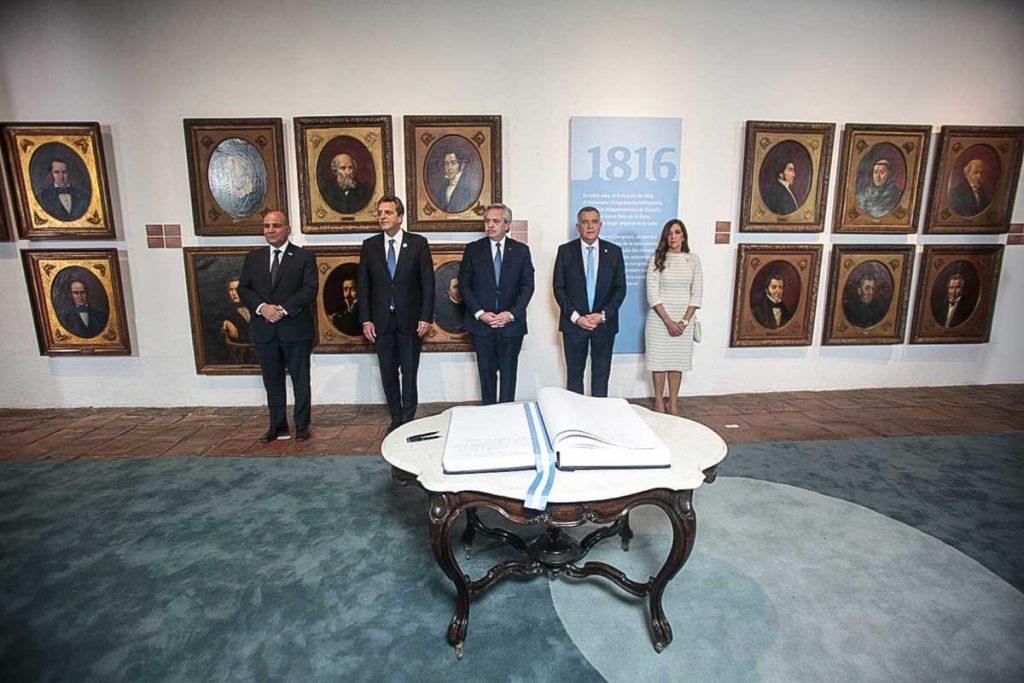 Alberto Fernández: "Los mismos que siembran desánimo son los que nos endeudaron"