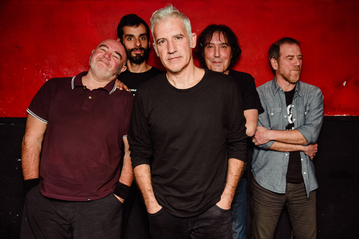 Gabriel Peluffo, cantante de Buitres: “Los chicos vienen a nuestros shows porque les gusta vernos en vivo”