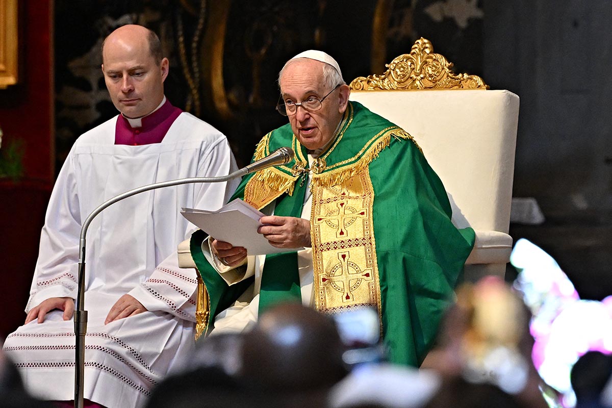 El papa Francisco lamentó que muchas familias «sobrevivan en condiciones infrahumanas» en América Latina